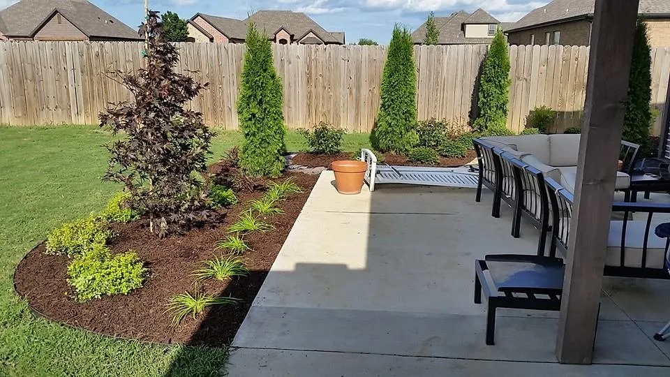 Local lawn care service experts serving Bentonville, AR - R Blake's Landscaping