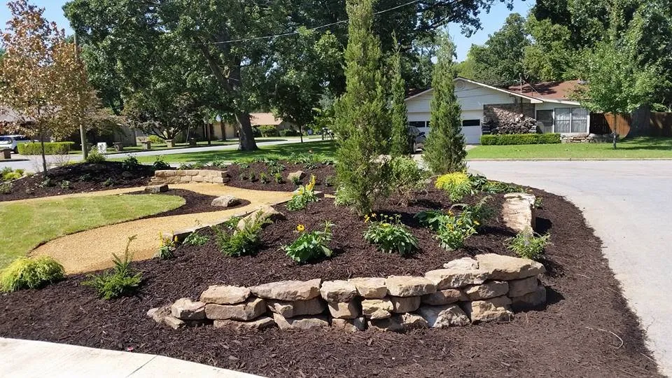 Top-rated garden landscaping in Bentonville, AR by R Blake's Landscaping