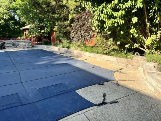 R C LawnScaping Logo