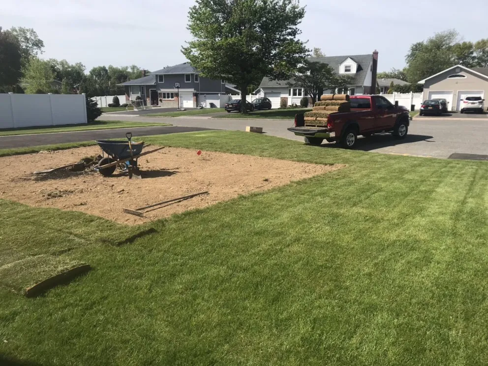Reliable garden landscaping for year-round maintenance in La Vergne, TN by R D Landscaping and Design