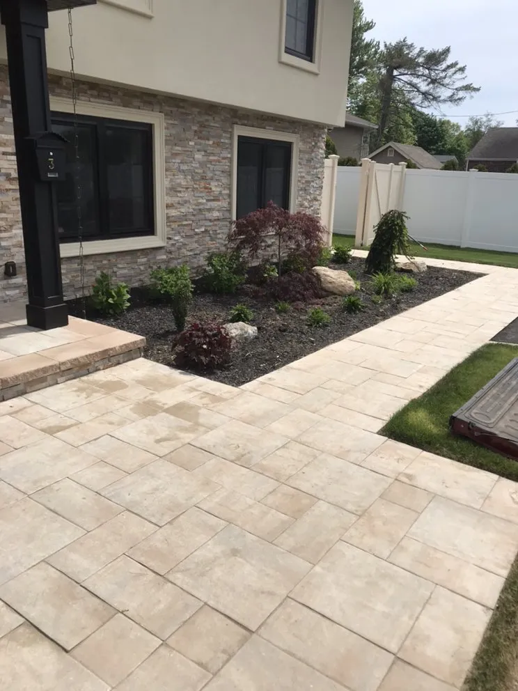 Reliable outdoor landscaping in La Vergne, TN by R D Landscaping and Design
