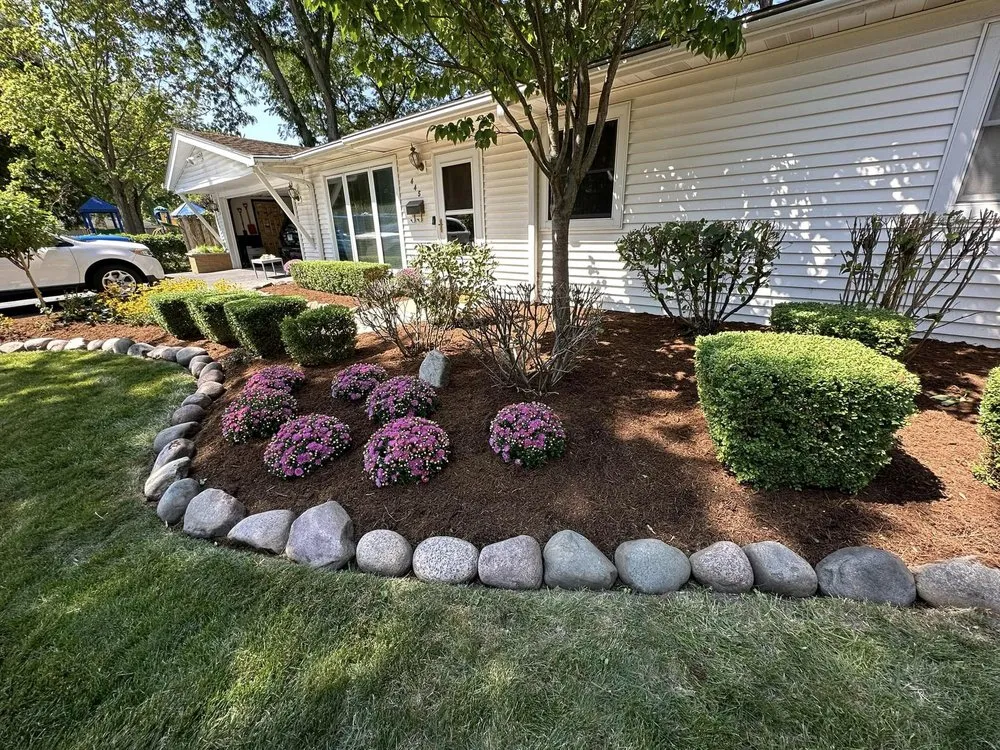 Trusted lawn mowing service for residential properties across Wauconda, IL - R. Duran's Landscaping