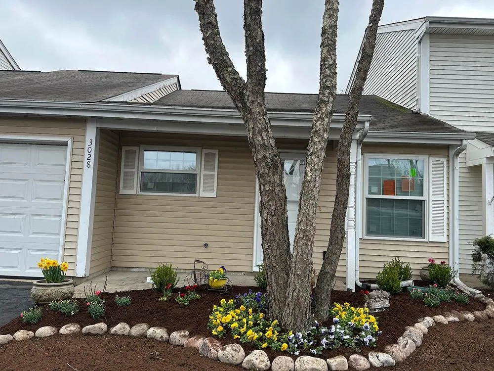 Professional landscaping services with custom design across Wauconda, IL - R. Duran's Landscaping