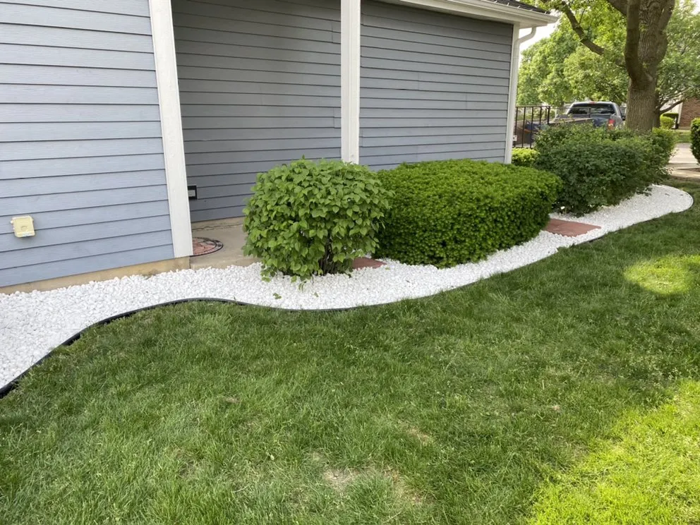 Custom yard maintenance for homes in West Chicago, IL by R E Landscaping & Construction