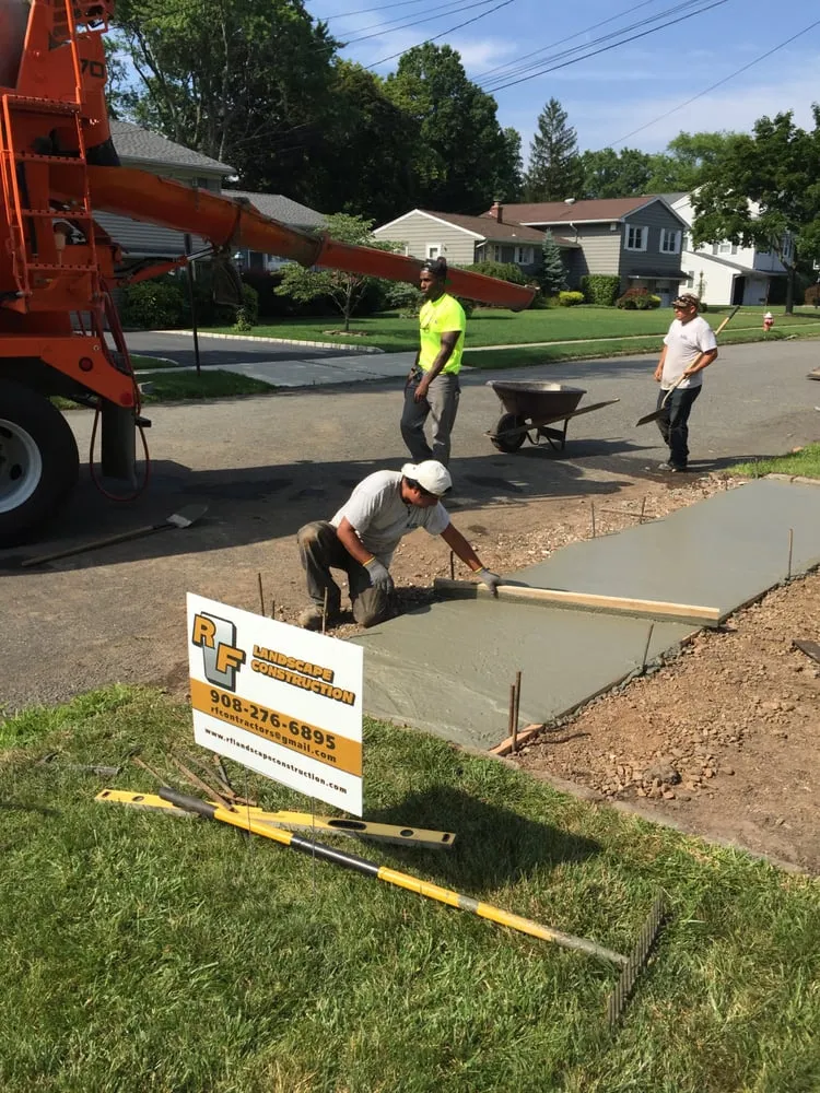 Local lawn care service experts serving Scotch Plains, NJ - R F Landscape Construction