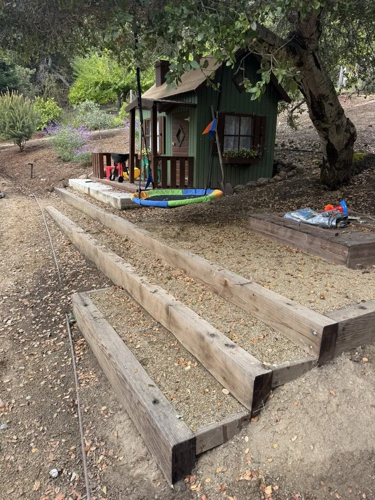 Reliable yard maintenance in Watsonville, CA by R G Landscaping