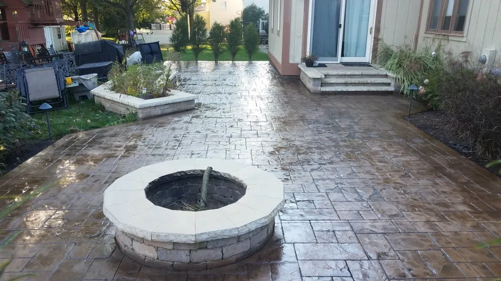 Affordable lawn mowing service near you in Norton, OH by R G Thomas Landscape & Design