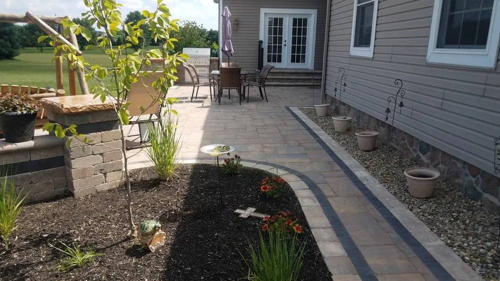 Top-rated yard maintenance in Norton, OH by R G Thomas Landscape & Design