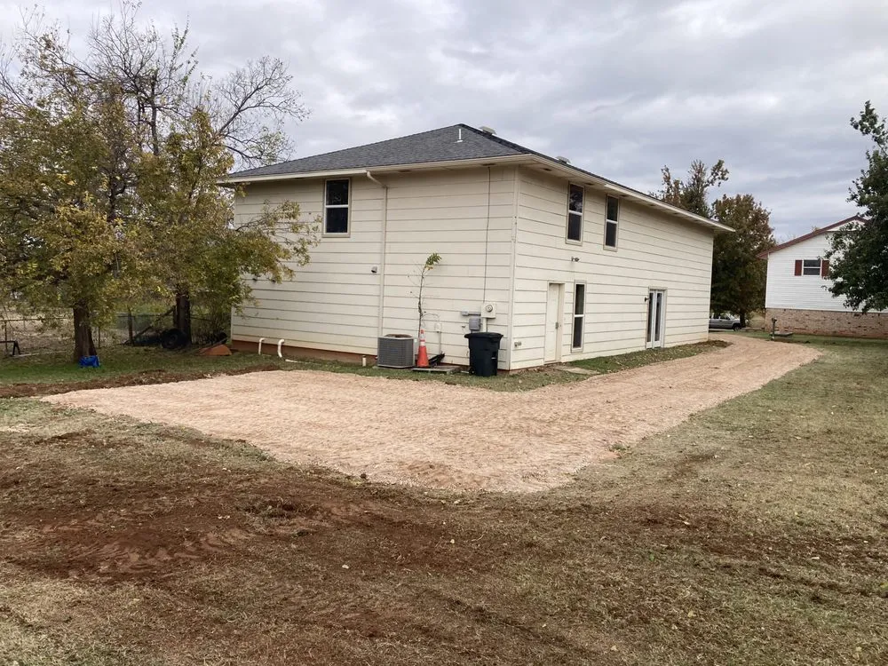 Reliable landscaping services experts serving Oklahoma City, OK - R H Maintenance