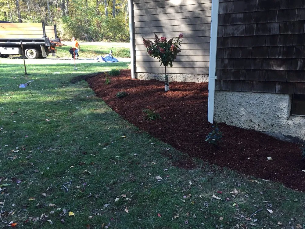 Trusted yard cleanup service in North Scituate, RI - R. J. Lawncare