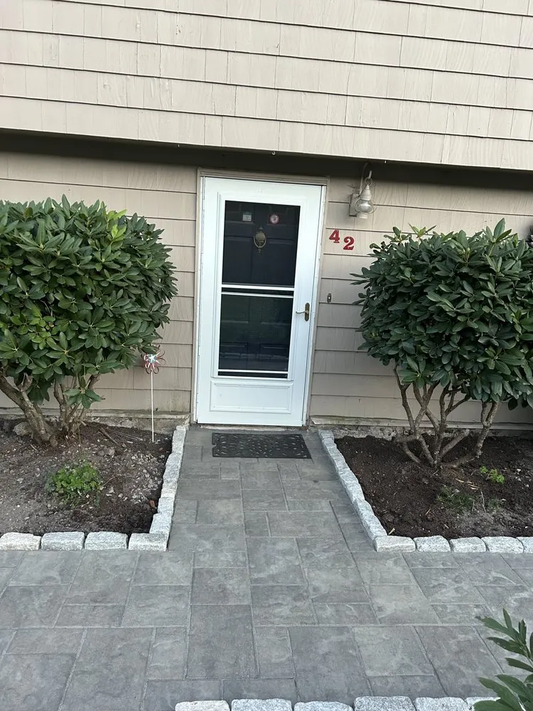 Professional residential landscaping in Gilmanton, NH - R J Mici Landscaping