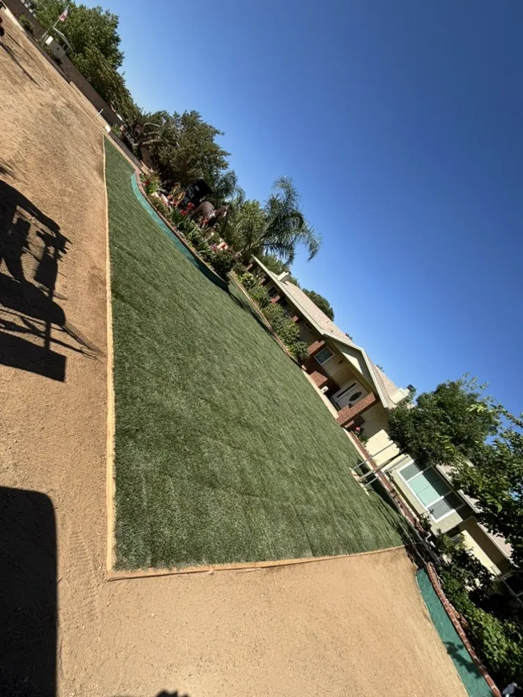 Affordable garden landscaping in Calabasas, CA by R Landscaping & Tree Service