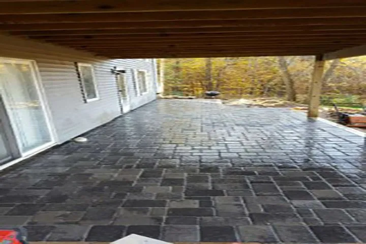 Reliable yard maintenance experts serving Scales Mound, IL - R Landscaping