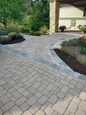 R Landscaping