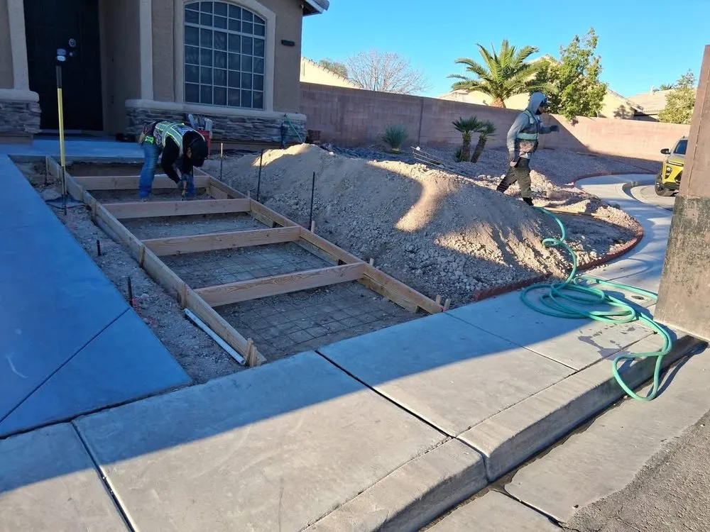 Local lawn care service in Enterprise, NV - R Lopez Landscaping