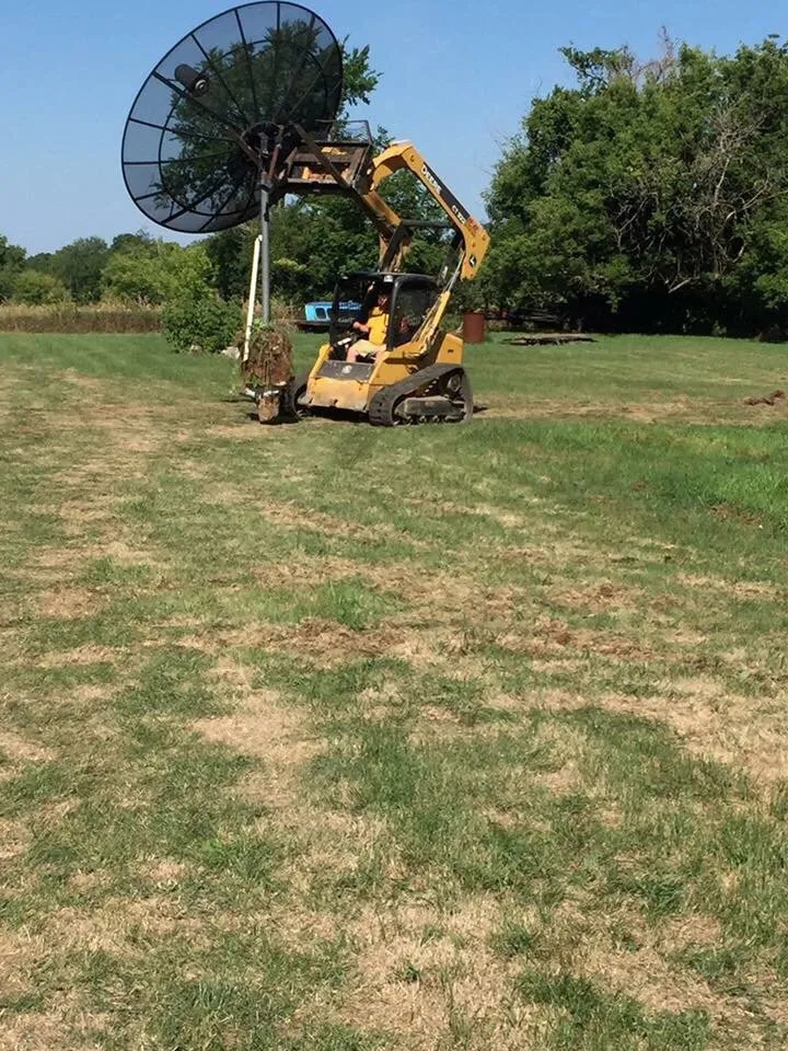 Expert lawn care service experts serving Jackson, MI - R-n-D Dirtworks