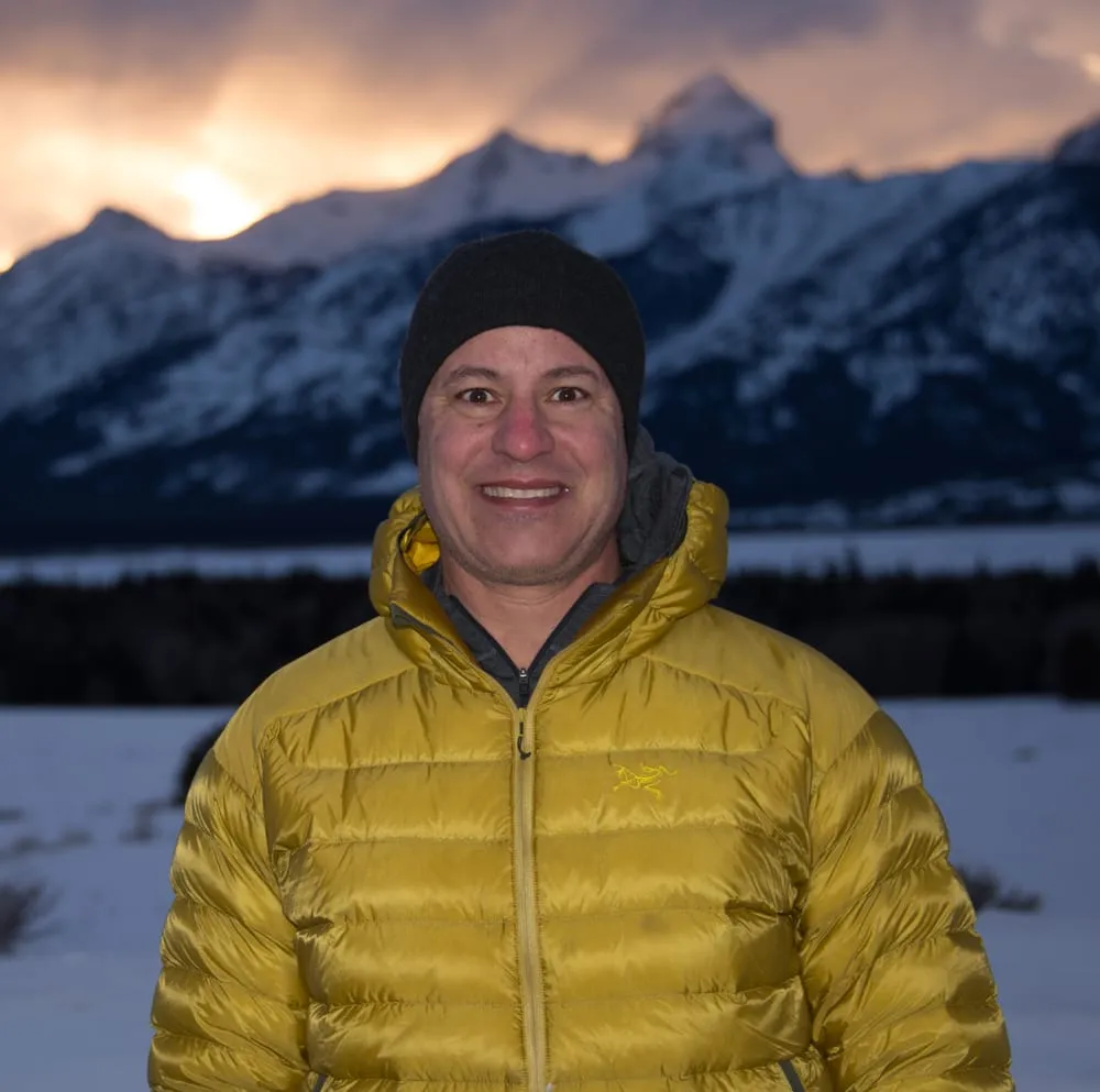 Affordable landscaping services in Issaquah, WA - R Peters Services