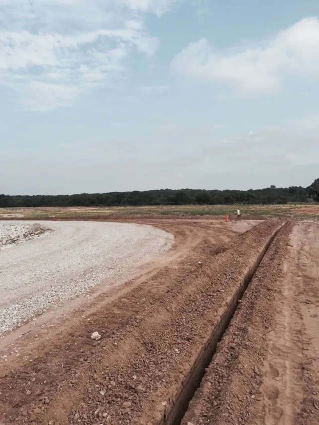 Local lawn care service in Godley, TX by R-R Landscaping & Irrigation