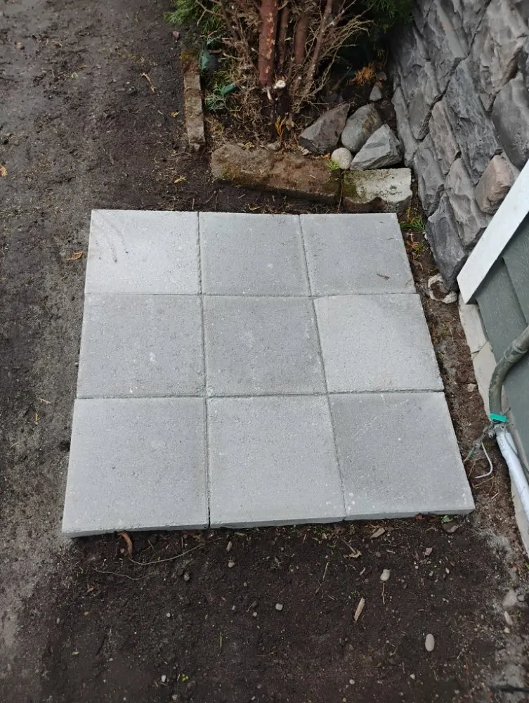 Affordable yard cleanup service in Kirkland, WA by R S Landscaping