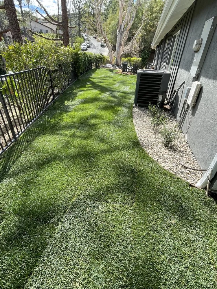 Expert residential landscaping experts serving San Fernando Valley, CA - R Sandoval Gardening