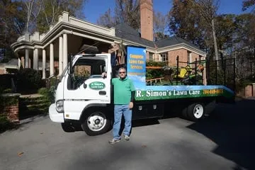 Custom yard maintenance experts serving Matthews, NC - R. Simon's Lawn Care