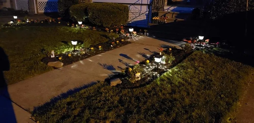 Expert landscaping services experts serving Elyria, OH - R-Tech Curb Appeals