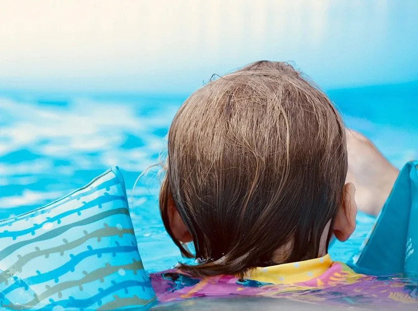 Custom lawn mowing service in Norco, CA by R-Thur's Pool N' Lawn Service