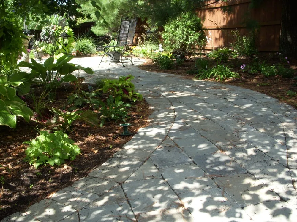 Professional landscape installation near you in Lexington, KY by R W Thompson Landscaping