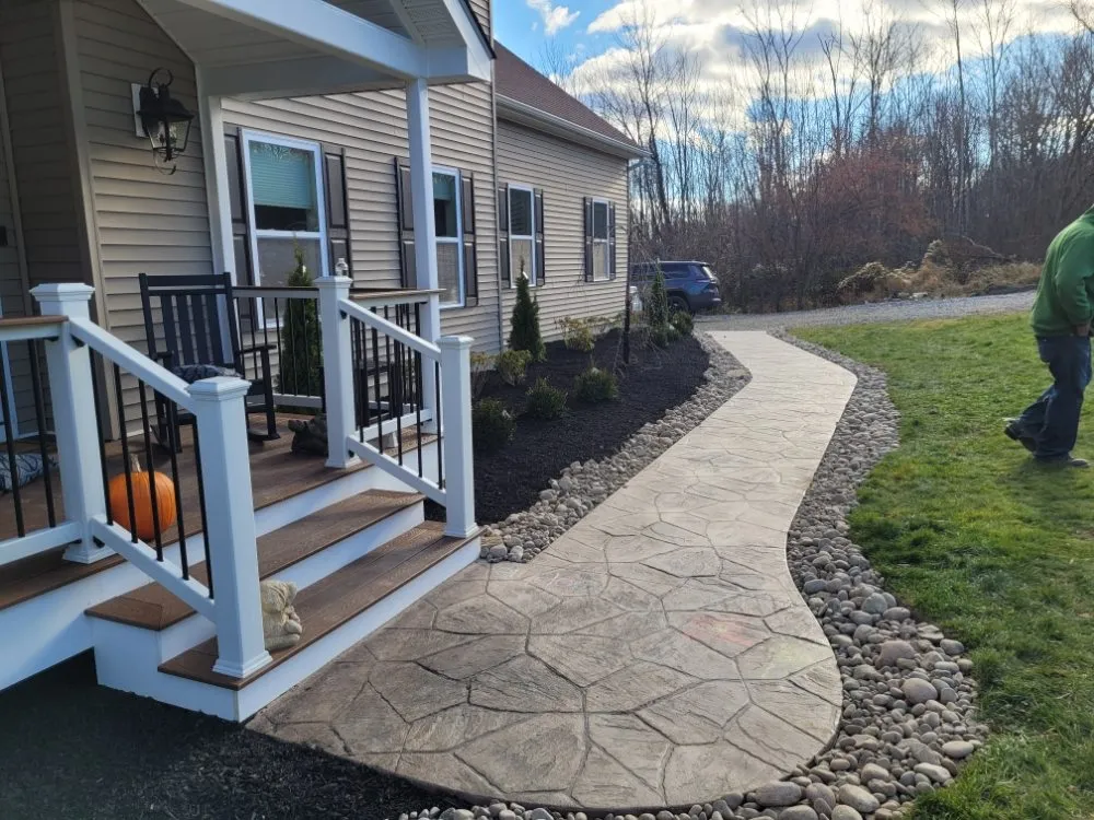 Top-rated residential landscaping for beautiful yards in Middletown, NY by R Williams Lawn Care