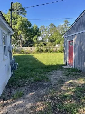 R Williams Lawn Care Service