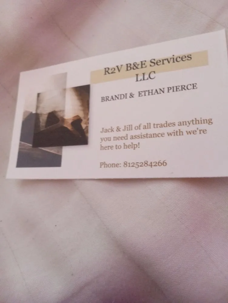 Custom yard maintenance in Seymour, IN by R2V B&E Services