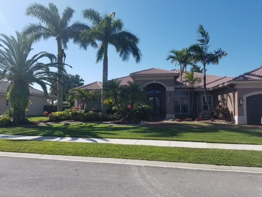 Local lawn mowing service in Davie, FL by R3-Rappold & Sons Lawn and Landscaping