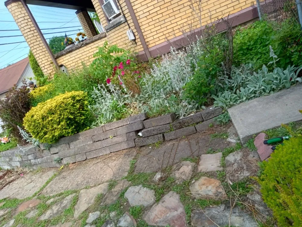 Reliable landscape installation in Everson, PA by R3Dz Lawn Garden & Landscape