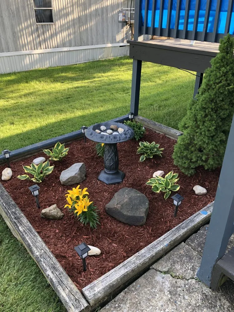 Trusted lawn mowing service experts serving Washington, PA - R6 - Full Service Landscaping