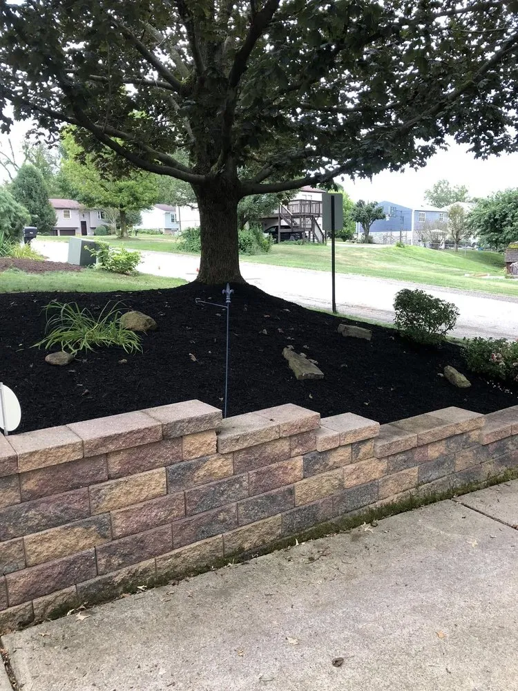 Reliable outdoor landscaping for beautiful yards in Eighty Four, PA by R6 Services