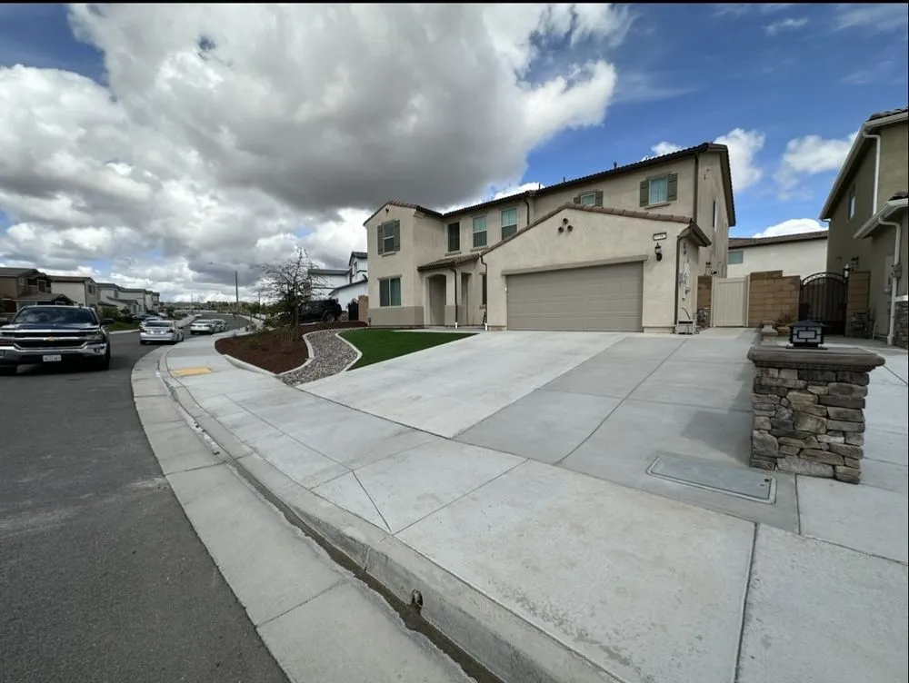 Top-rated garden landscaping in Wildomar, CA - RA Landscape