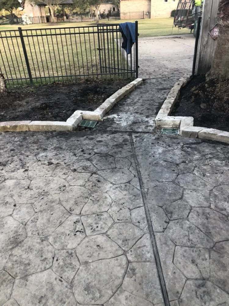 Custom yard cleanup service in Katy, TX by RA Landscaping & sprinklers