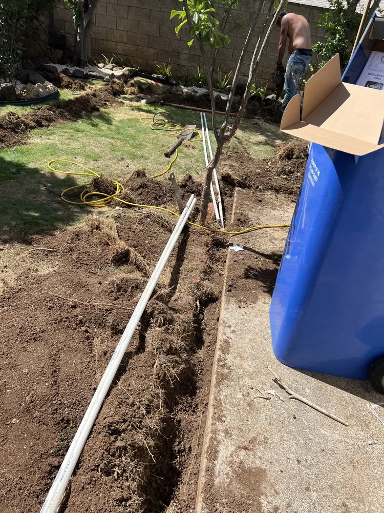 Custom garden landscaping for beautiful yards in Urban Honolulu, HI by RA Landscaping & Yard Maintenance