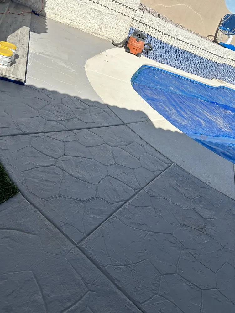 Local lawn care service experts serving Mesquite, NV - Rabago’s Handyman and Maintenance