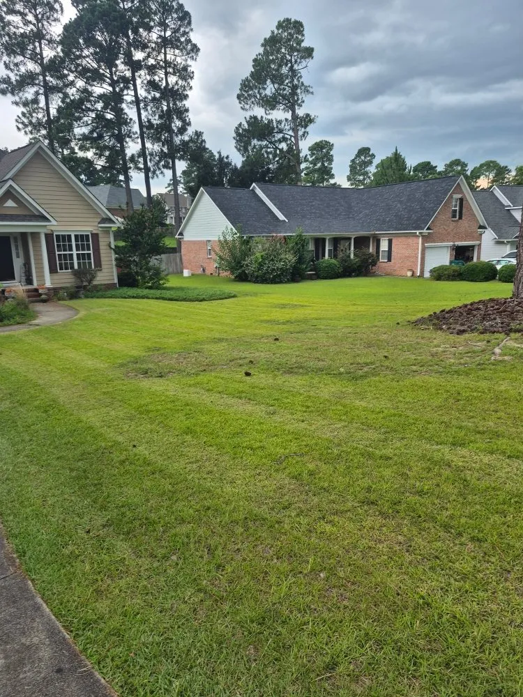 Reliable yard cleanup service for beautiful yards across Fayetteville, NC - Radbrick Lawn Care