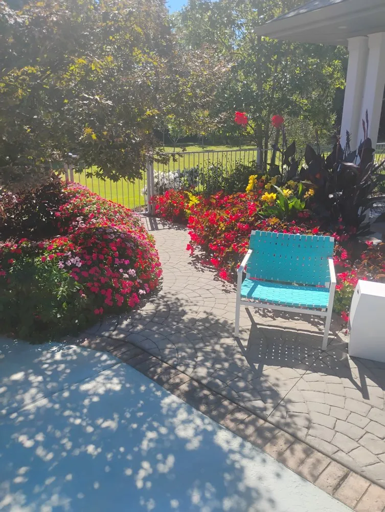 Reliable landscaping services for beautiful yards across Memphis, TN - Radmer's Landscape Design