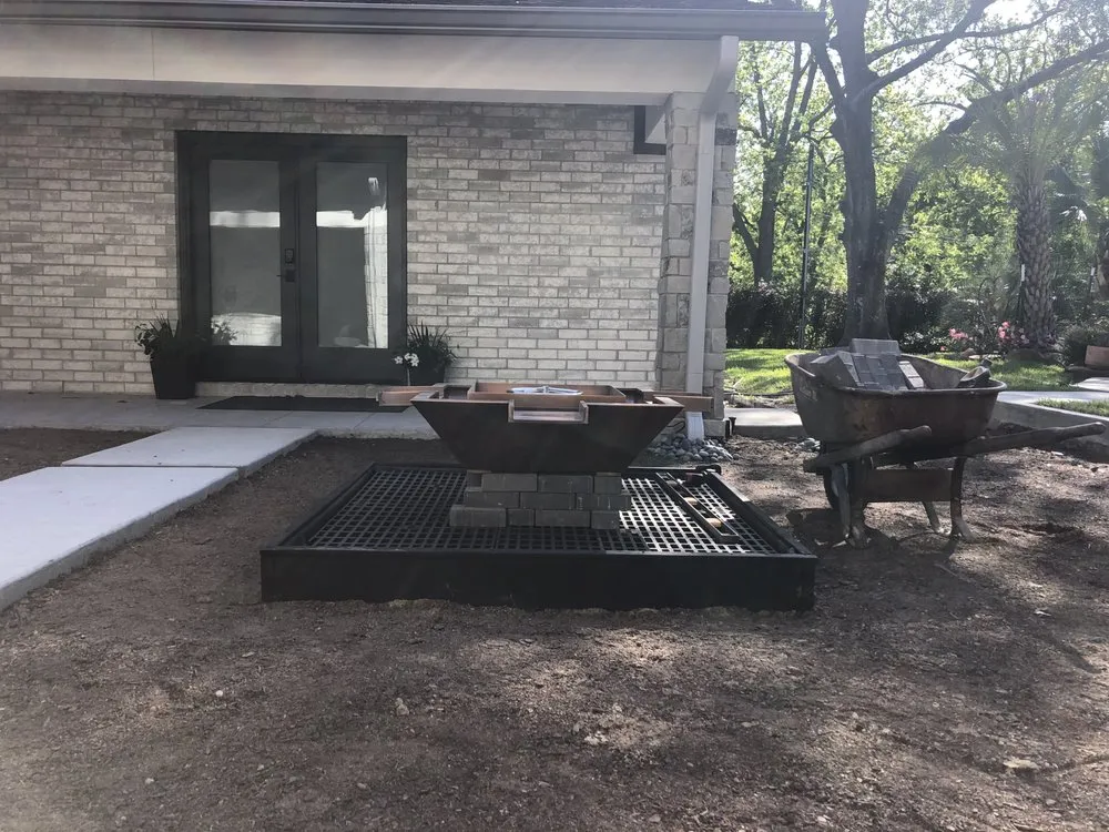 Expert yard maintenance in Houston, TX - Rafael Enterprises