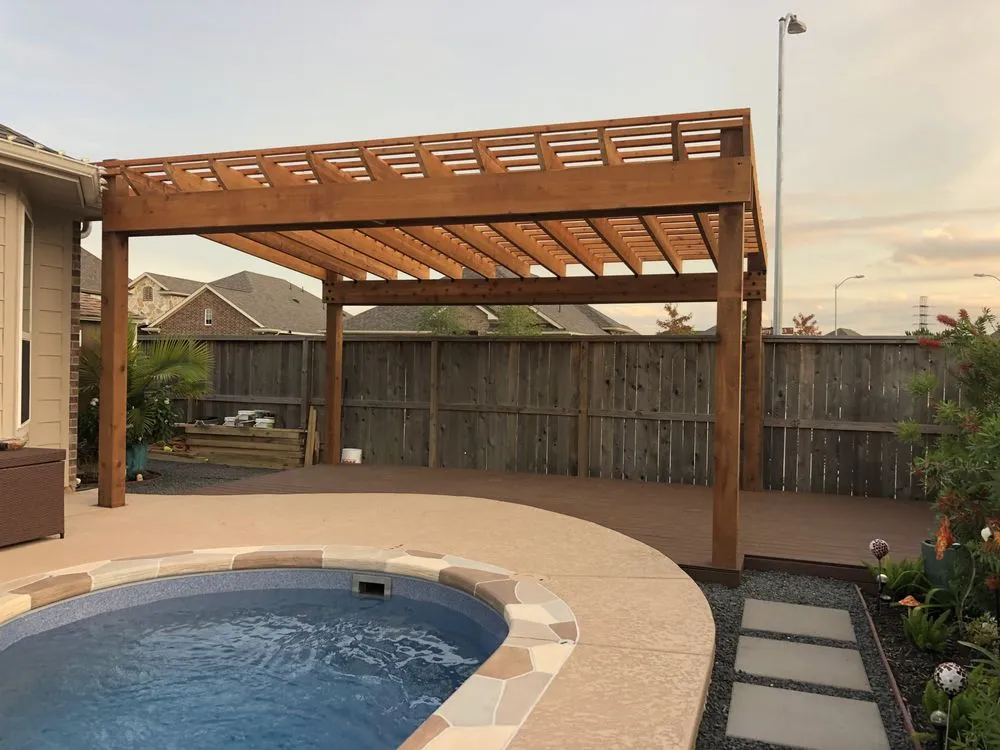 Affordable residential landscaping for homes in Houston, TX by Rafael Enterprises