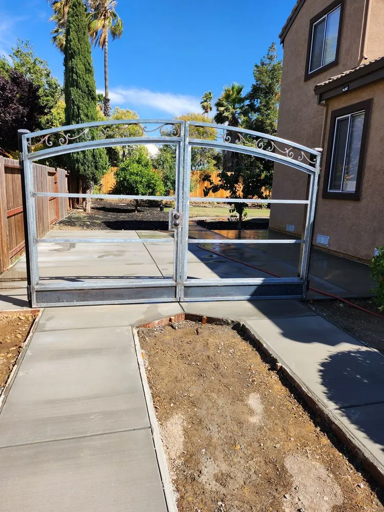 Expert landscaping services in Millbrae, CA - Rafael Landscaping Services