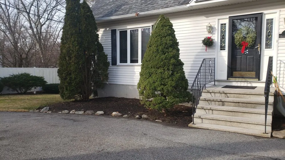 Trusted yard cleanup service for beautiful yards in Waltham, MA by Rafael Landscaping