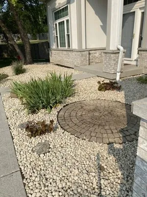 Rafael Y Landscaping