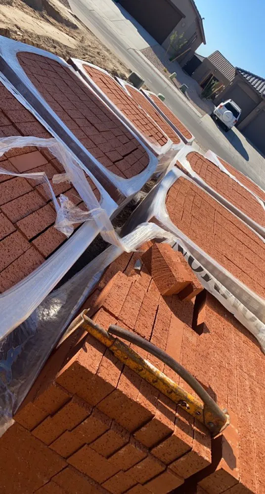 Custom lawn care service experts serving Tucson, AZ - Rafaels Construction & Landscaping