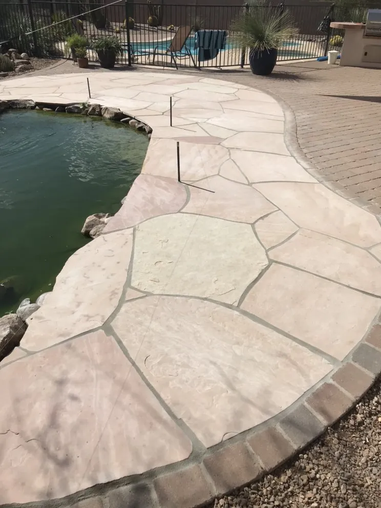 Custom lawn care service experts serving Tucson, AZ - Rafaels Construction & Landscaping