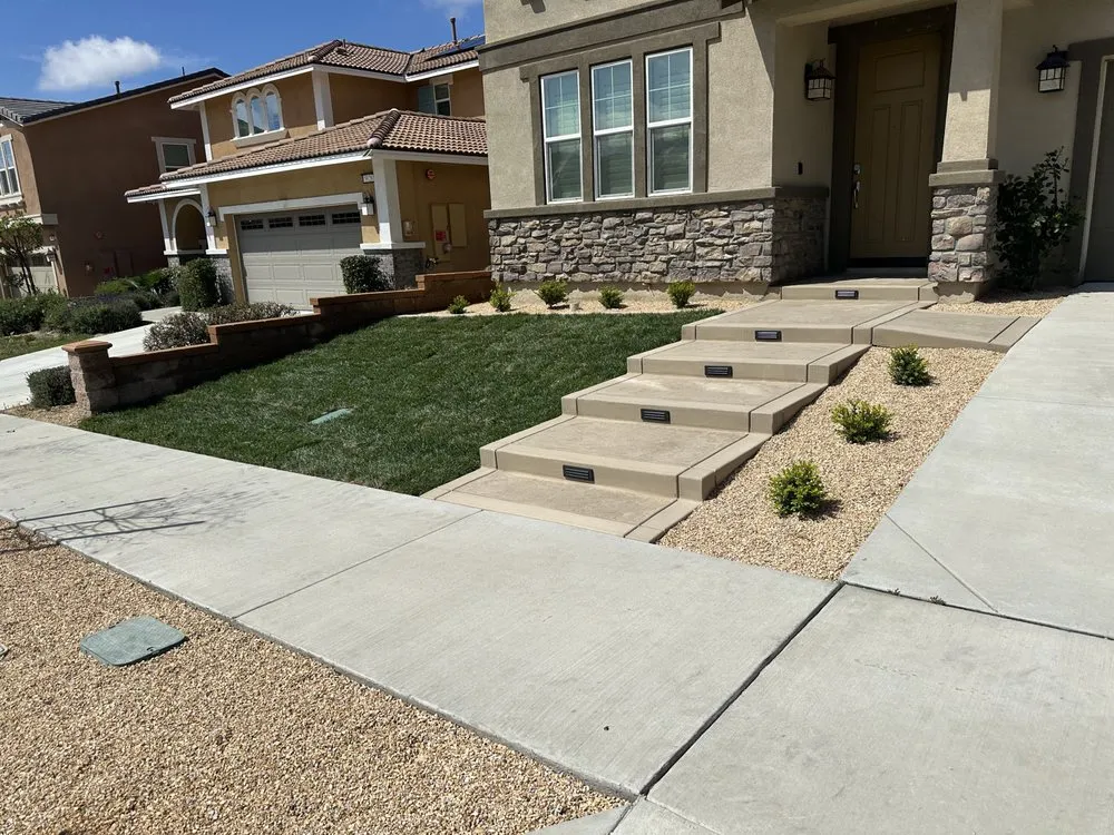 Expert landscape design for year-round maintenance in Rialto, CA by Rafael's Landscape