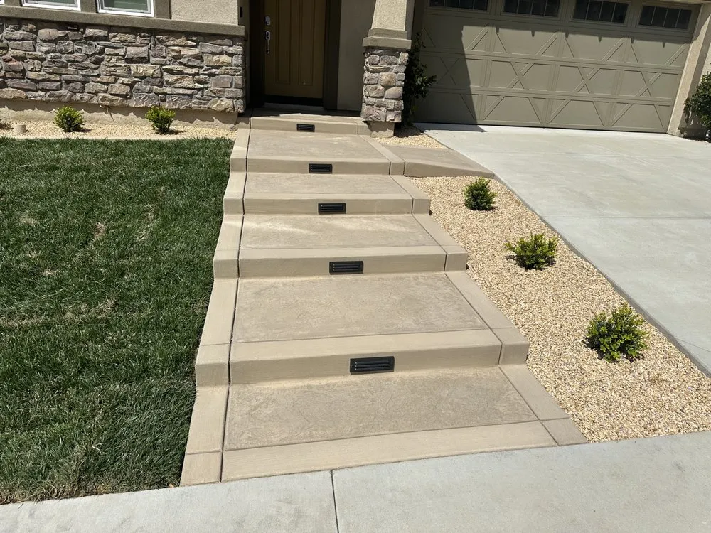 Trusted landscape installation with custom design across Rialto, CA - Rafael's Landscape